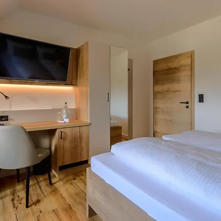 Landhaus Nienhagen 4*