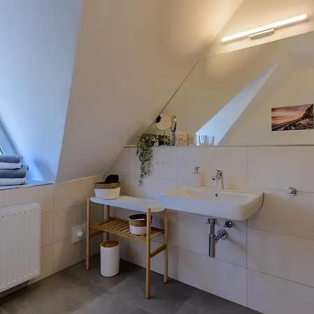 Pensionat Landhaus Nienhagen 4*
